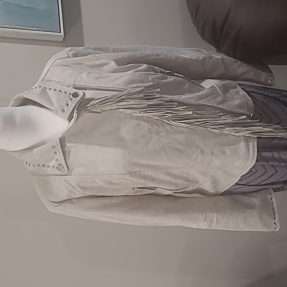 MANGO NEW CROPPED FRINGED STUDDED SUEDE JACKET MEDIUM - Picture 1 of 12